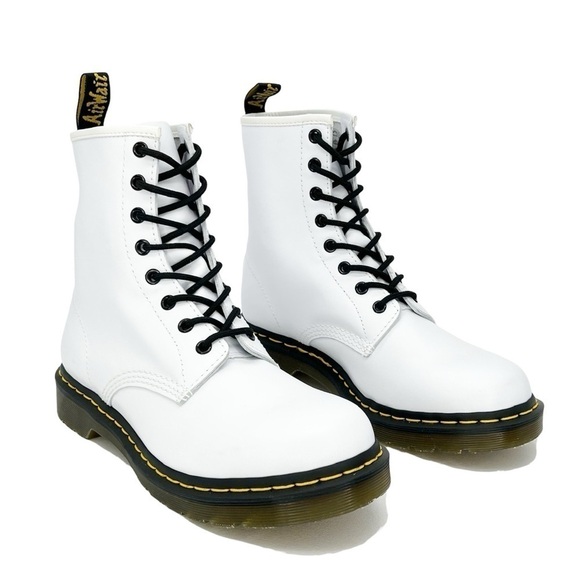 New Dr. Martens 1460/25057 Softy T Leather Lace-Up Boots White Women’s Size 10 - Picture 8 of 8